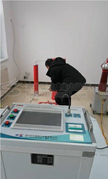 我司給新疆客戶做售后服務(wù)